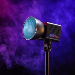 Відеосвітло Ulanzi Vijim 40W RGB COB Fill Light (L024 40WRGB) - Фото 3