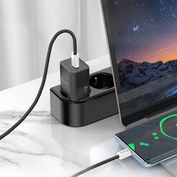 Мережевий зарядний пристрій Avantis A835 PD 20W + Type-C to Type-C cable Black - Фото 2